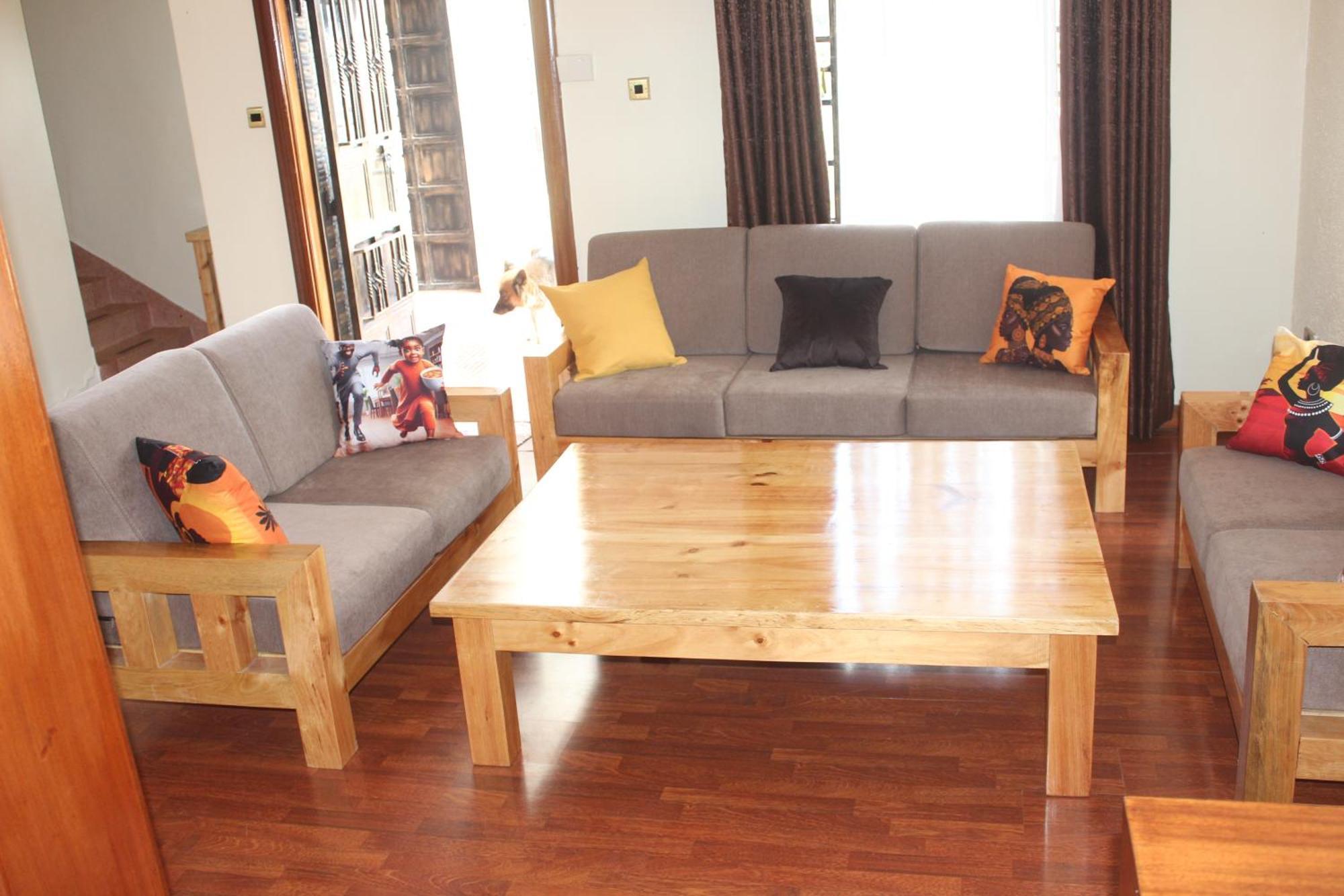 Eshborns House - Near Jomo Kenyatta International Airport And Sgr With Shuttle Services Syokimau 외부 사진