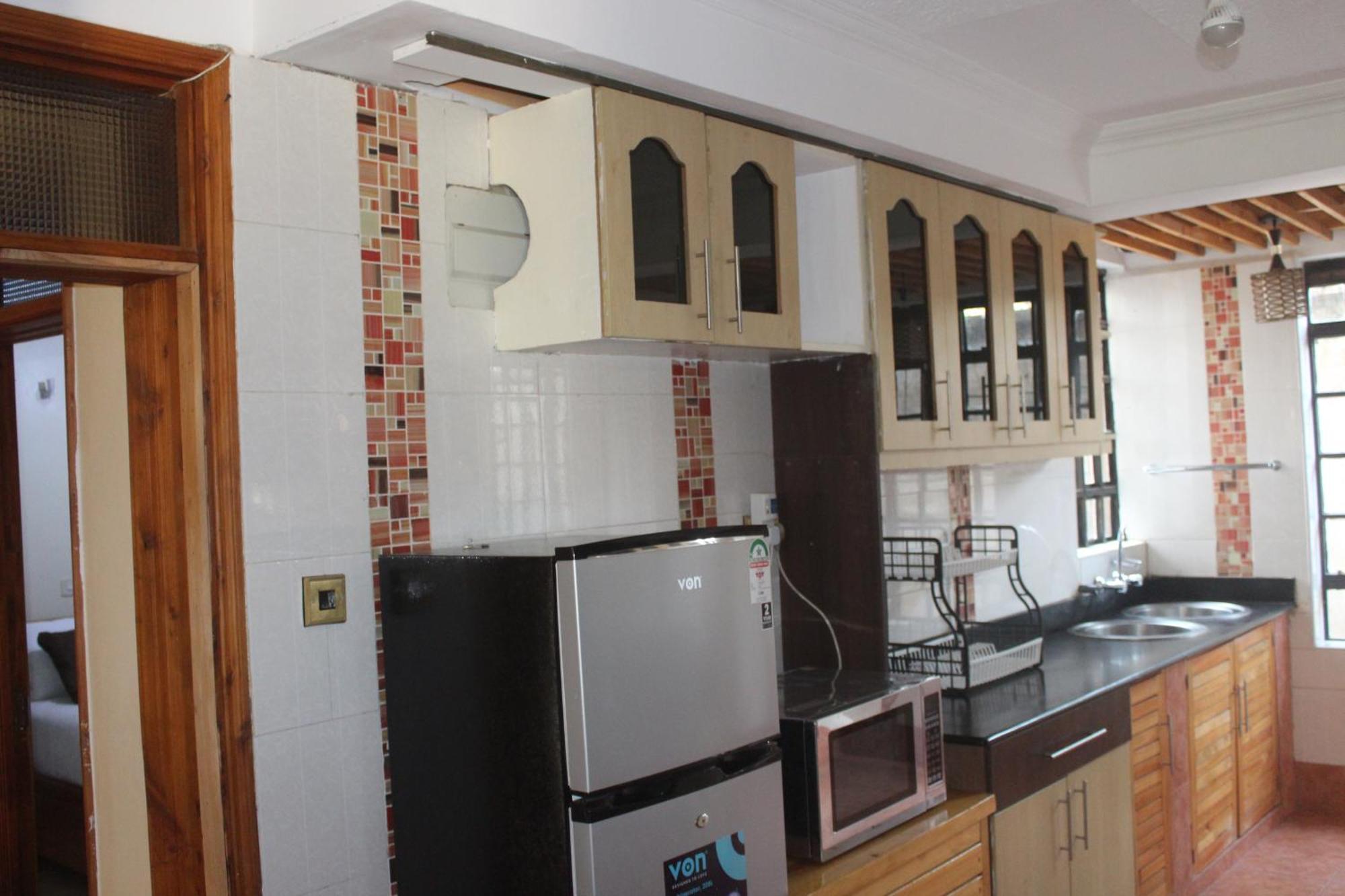 Eshborns House - Near Jomo Kenyatta International Airport And Sgr With Shuttle Services Syokimau 외부 사진
