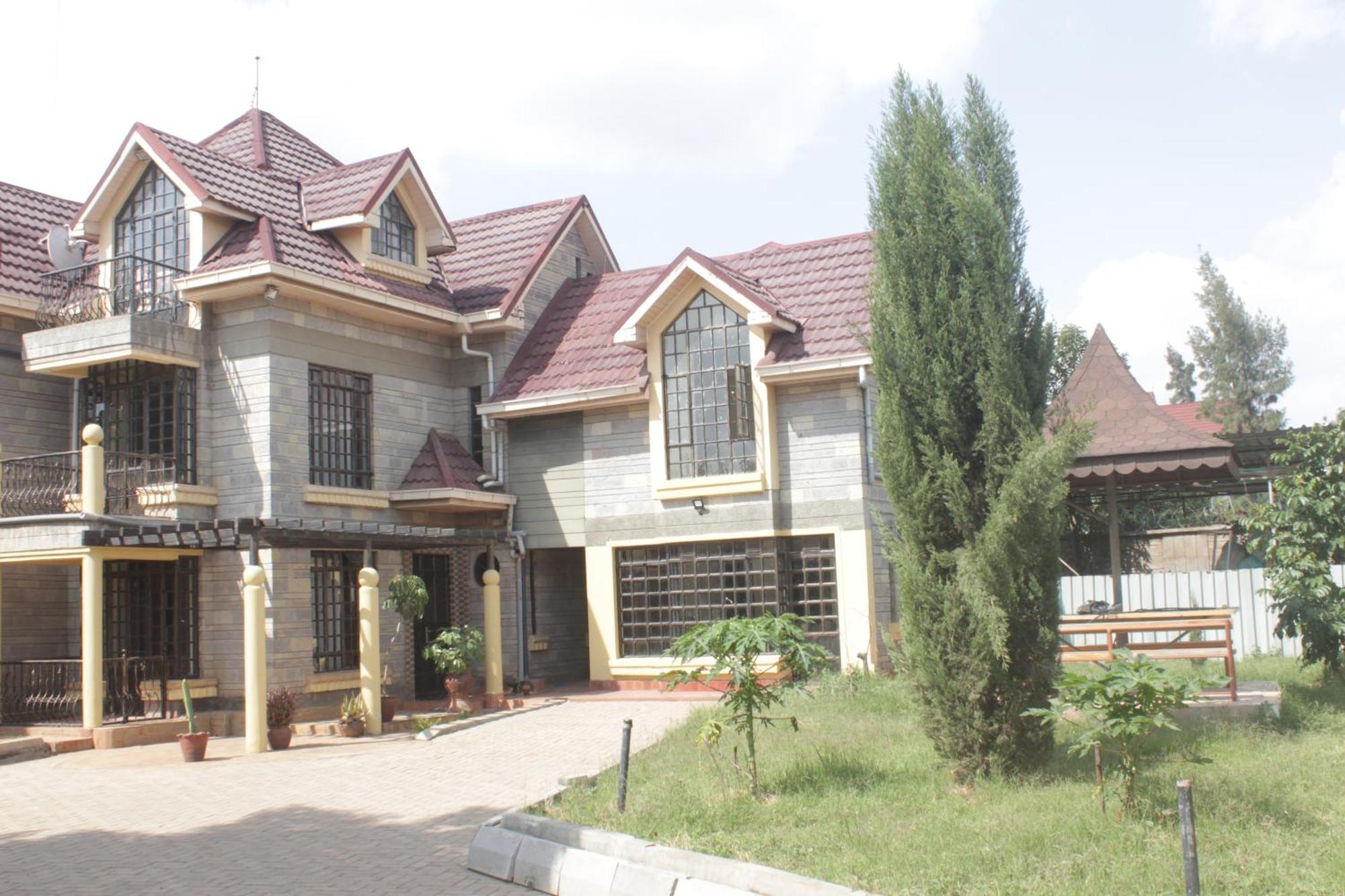 Eshborns House - Near Jomo Kenyatta International Airport And Sgr With Shuttle Services Syokimau 외부 사진