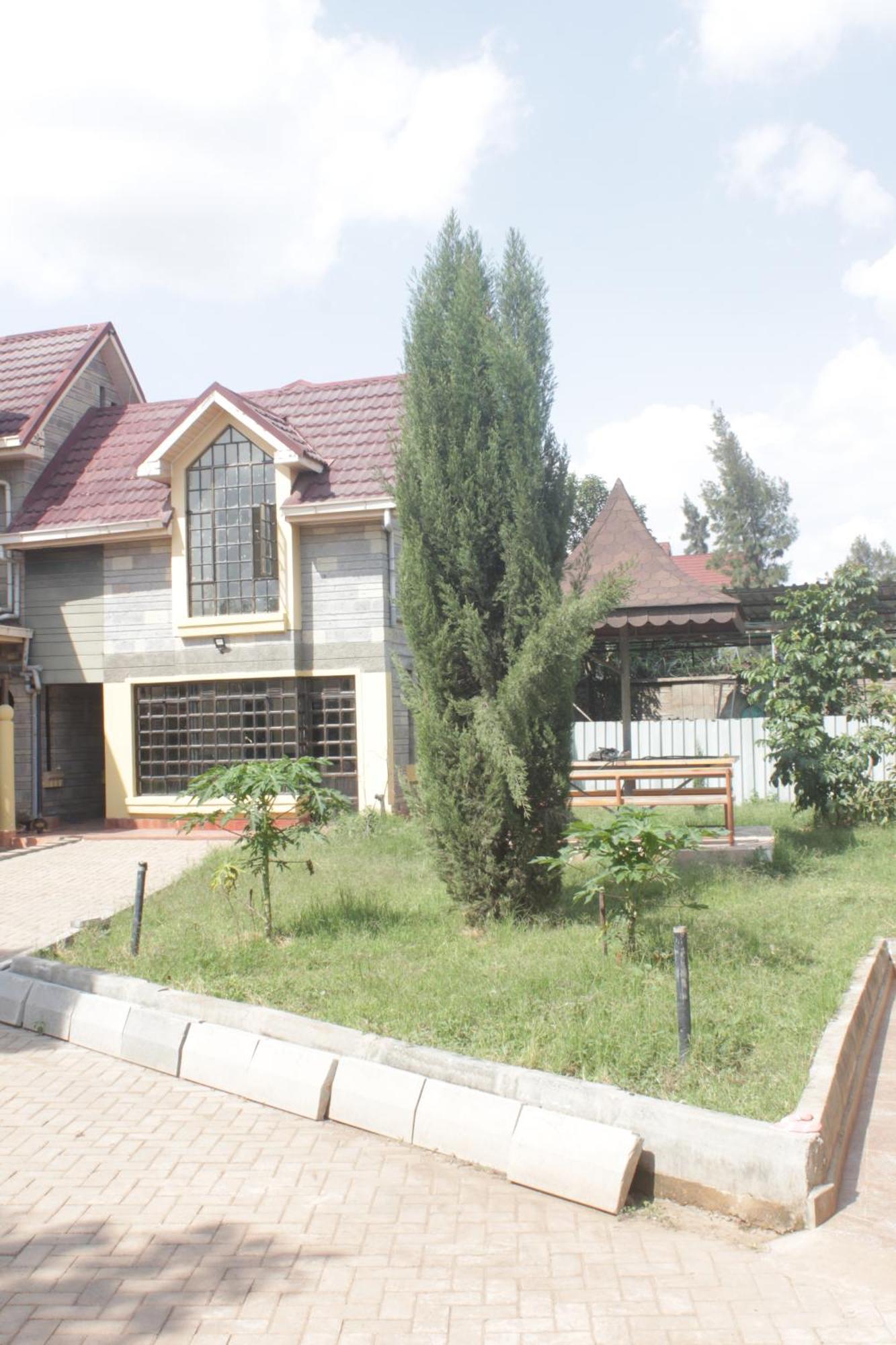 Eshborns House - Near Jomo Kenyatta International Airport And Sgr With Shuttle Services Syokimau 외부 사진